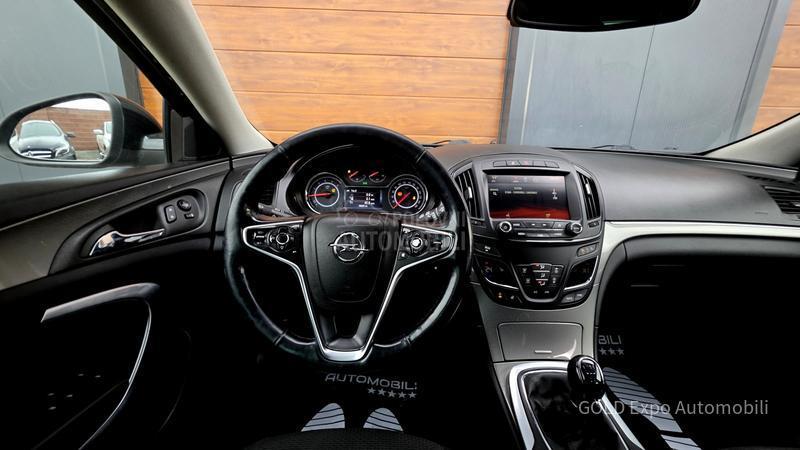 Opel Insignia 2.0 CDTi RESTY COSMO
