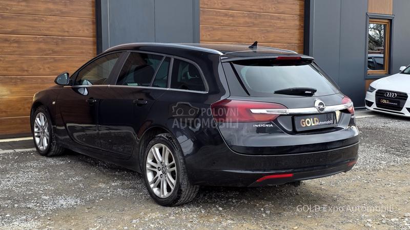 Opel Insignia 2.0 CDTi RESTY COSMO