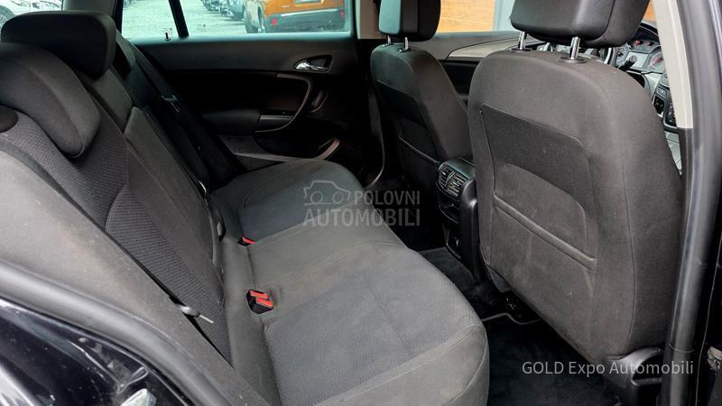 Opel Insignia 2.0 CDTi RESTY COSMO