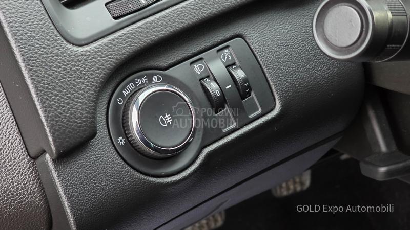 Opel Insignia 2.0 CDTi RESTY COSMO