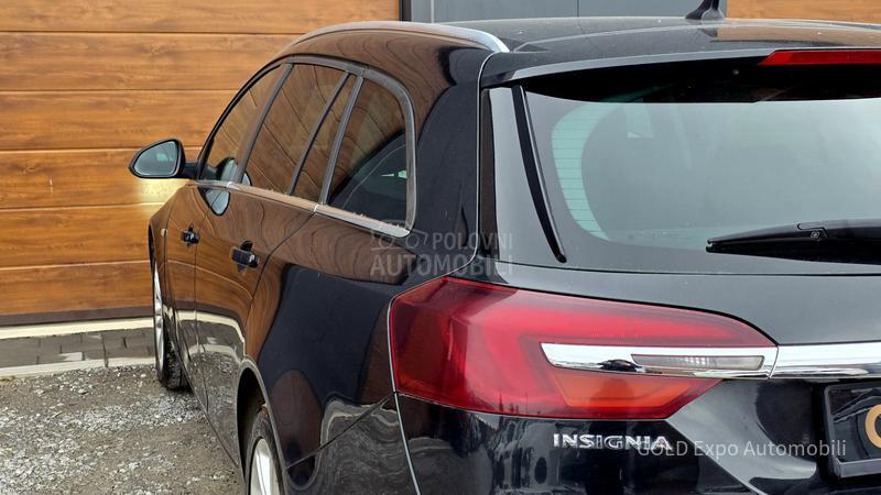 Opel Insignia 2.0 CDTi RESTY COSMO