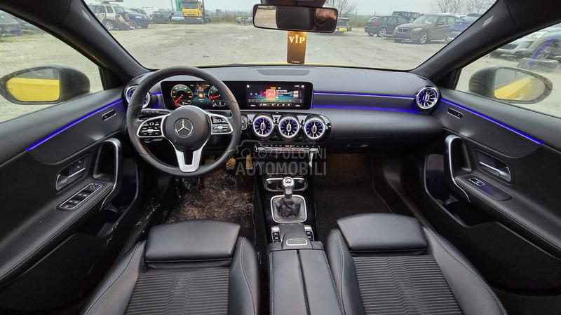 Mercedes Benz A 180 Urban Progressive CH