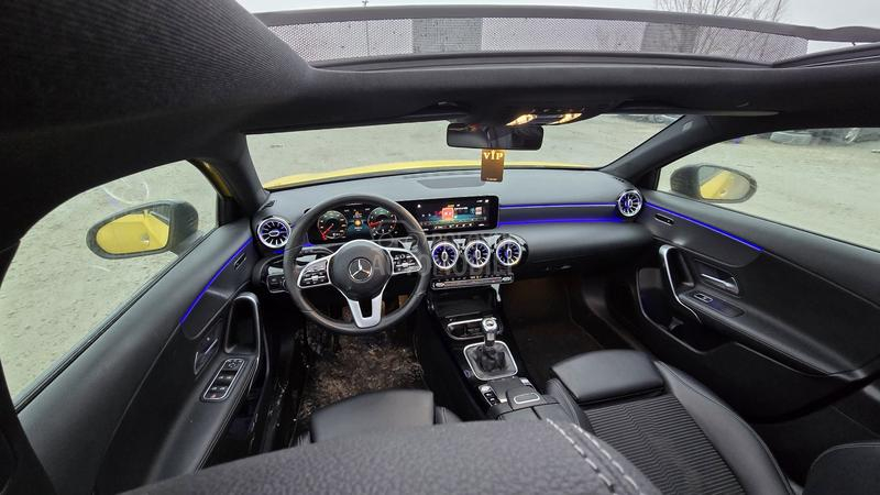 Mercedes Benz A 180 Urban Progressive CH