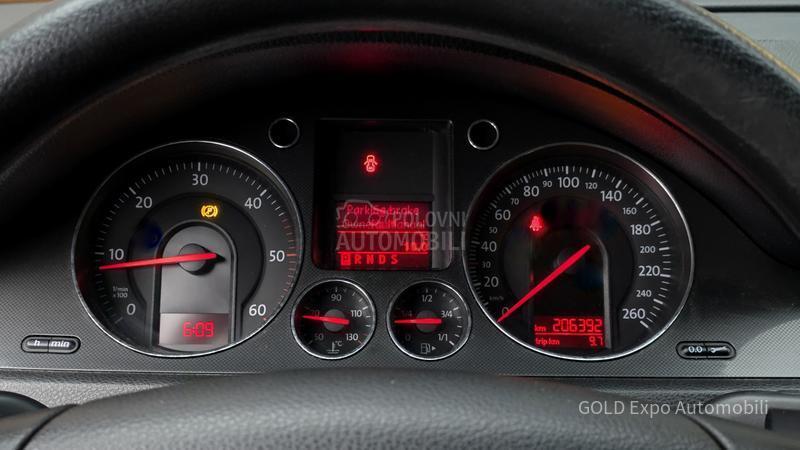 Volkswagen Passat B6 2.0 TDi DSG R LINE