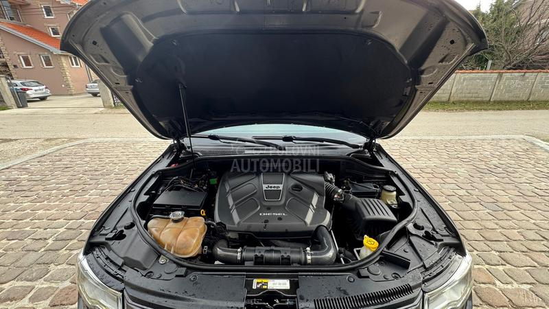 Jeep Grand Cherokee 3.0 137700 k.M