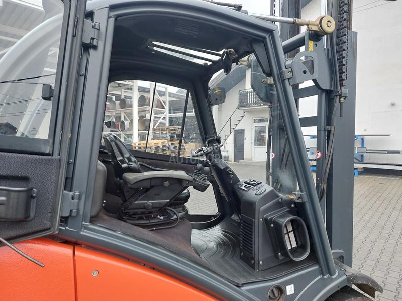 Linde 4,5 tona pozicioner