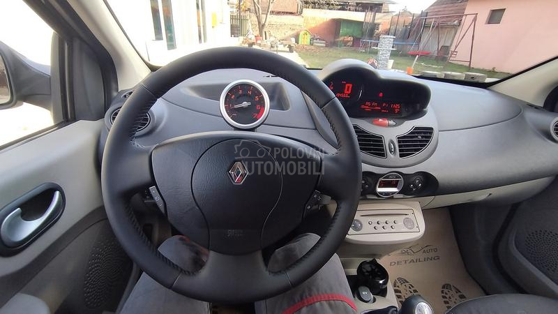 Renault Twingo LUTKICA