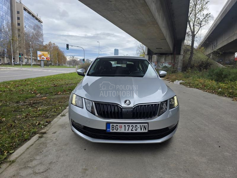 Škoda Octavia 1.6 TDI AMBITION