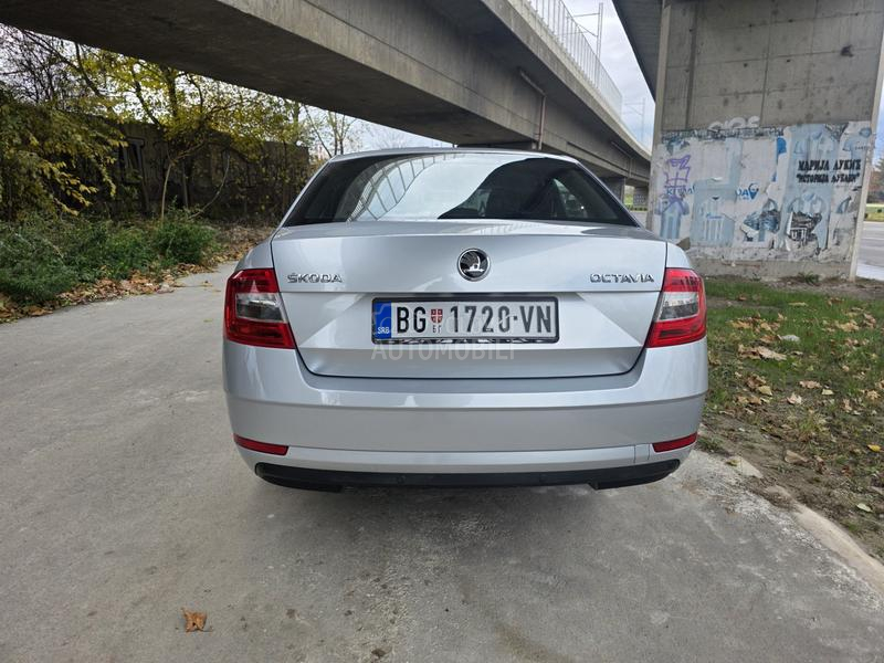 Škoda Octavia 1.6 TDI AMBITION