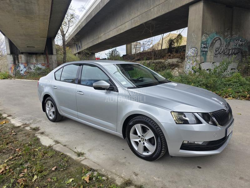 Škoda Octavia 1.6 TDI AMBITION