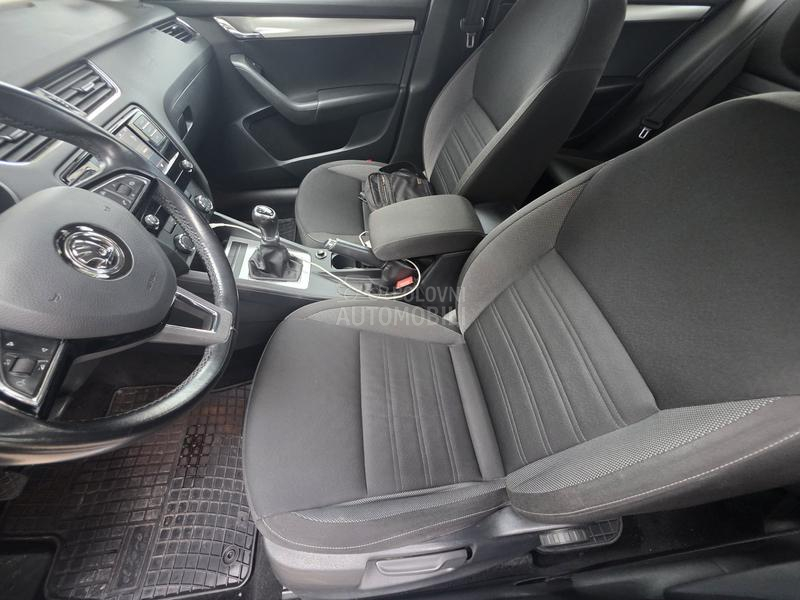 Škoda Octavia 1.6 TDI AMBITION
