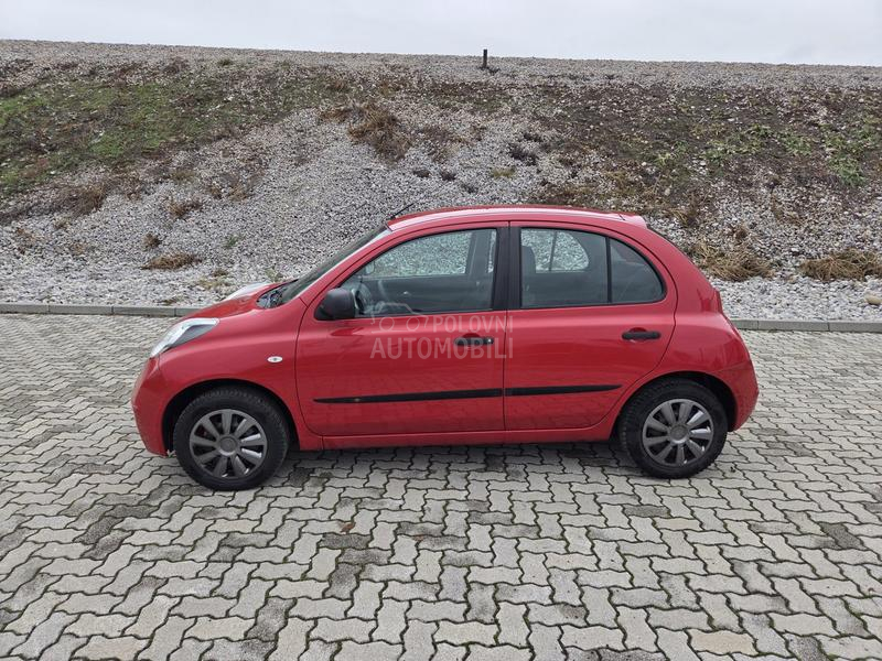 Nissan Micra 