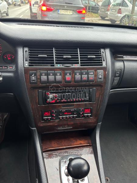 Audi A8 4.2 blinda b7