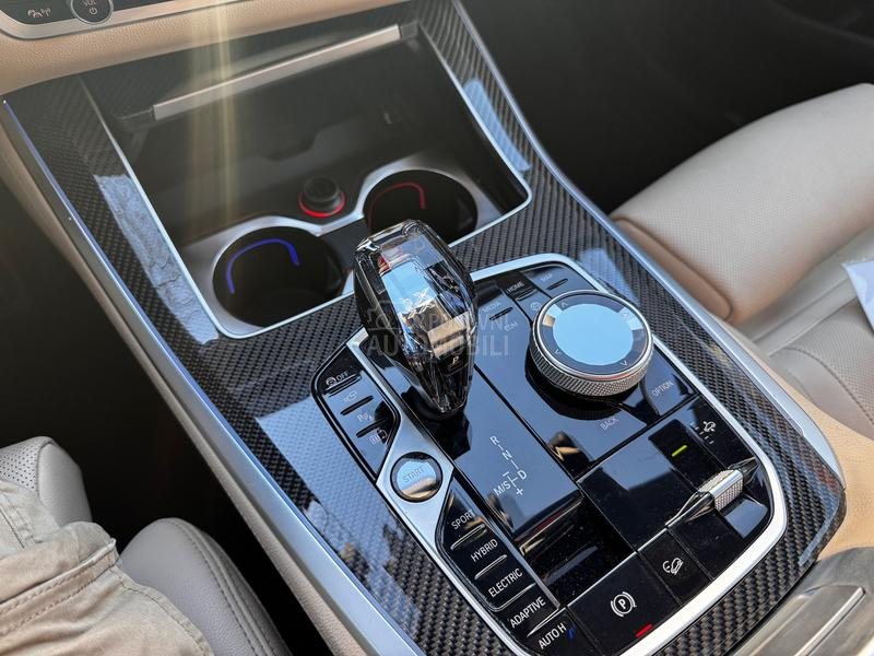 BMW X5 45E M-SPORT PANO