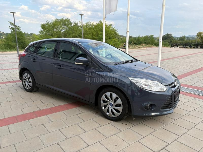 Ford Focus 1 6 D