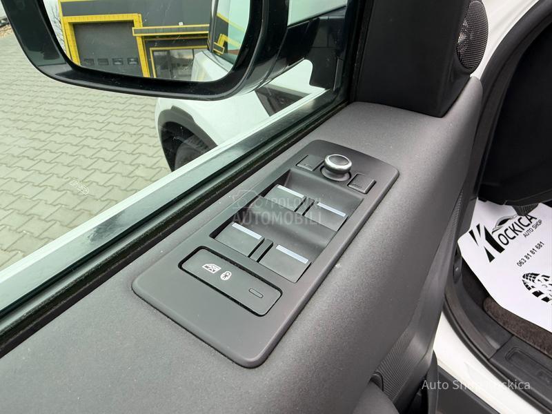 Land Rover Discovery 2.0d 4x4 241