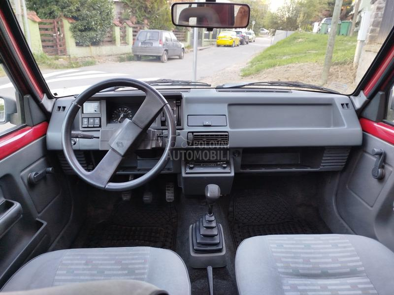 Renault R 5 Saga