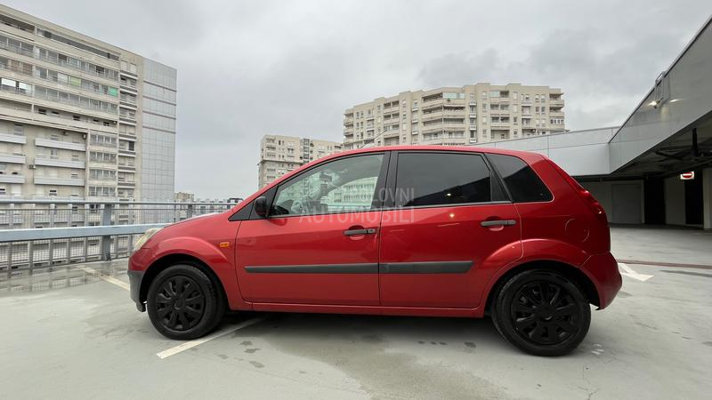 Ford Fiesta 1.4 16V REZERVISAN