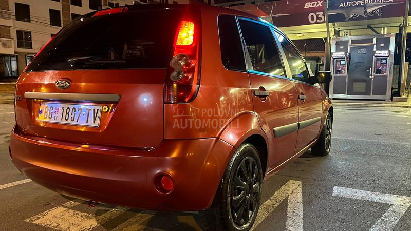 Ford Fiesta 1.4 16V REZERVISAN