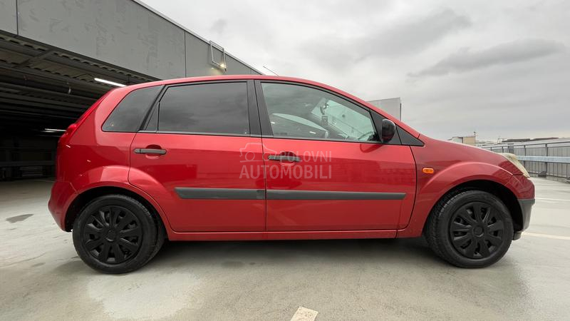 Ford Fiesta 1.4 16V REZERVISAN