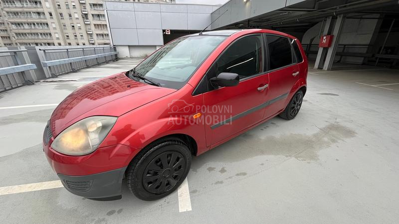 Ford Fiesta 1.4 16V REZERVISAN