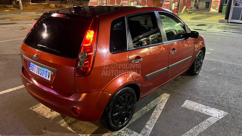 Ford Fiesta 1.4 16V REZERVISAN