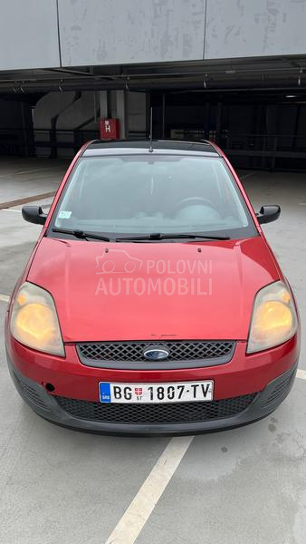 Ford Fiesta 1.4 16V REZERVISAN