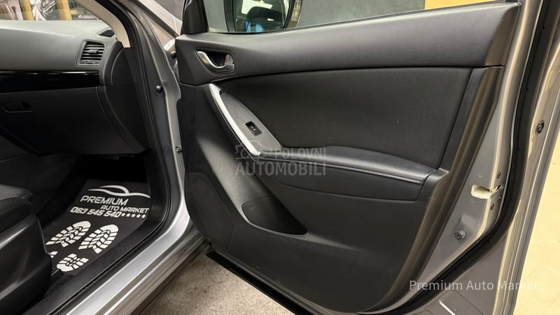 Mazda CX-5 //2.2d/FUL///NOV