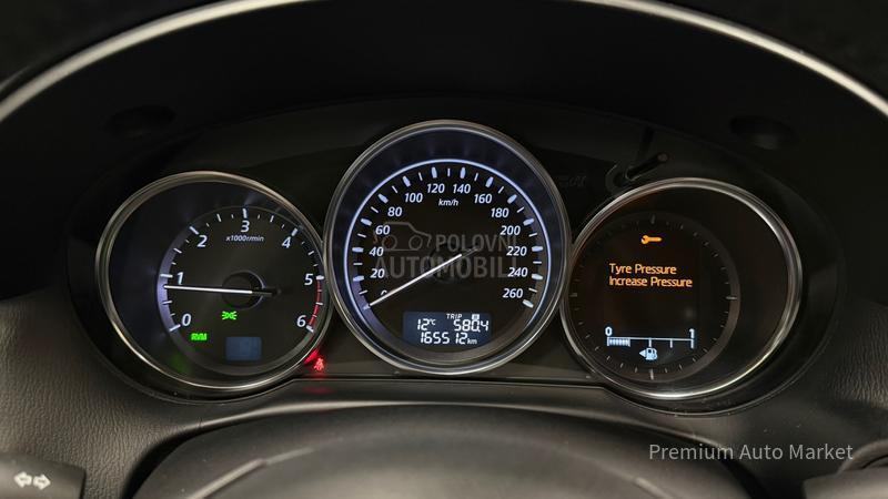 Mazda CX-5 //2.2d/FUL///NOV