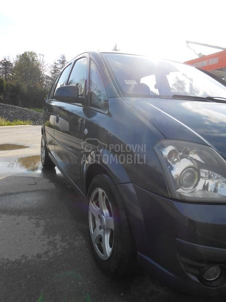 Opel Meriva 1,8