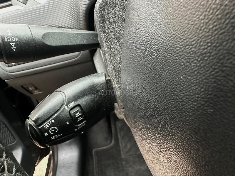 Peugeot 2008 1.6 eHDi Svajcarska