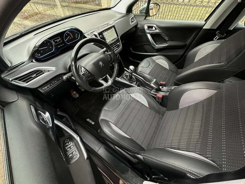 Peugeot 2008 1.6 eHDi Svajcarska
