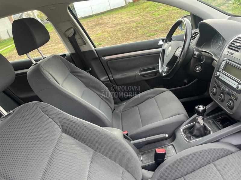 Volkswagen Golf 5 1.9