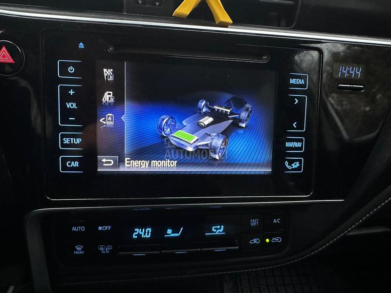 Toyota Auris 1.8i HYBRID