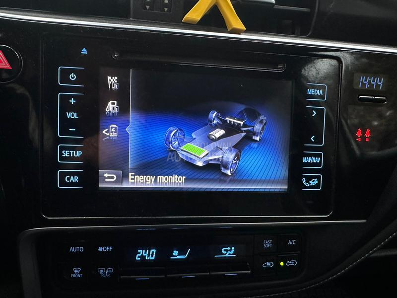 Toyota Auris 1.8i HYBRID