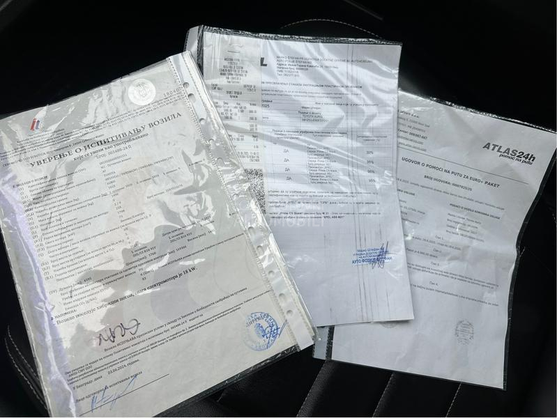 Toyota Auris 1.8i HYBRID