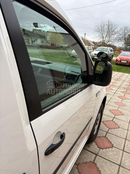 Volkswagen Caddy Maxi tgi metan