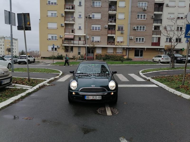 MINI One 