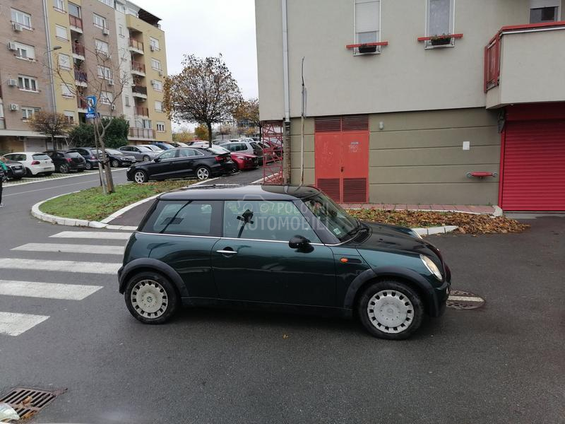 MINI One 