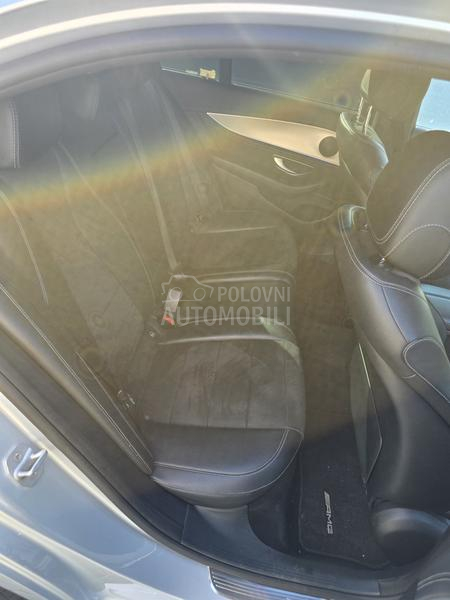 Mercedes Benz E 220 amg