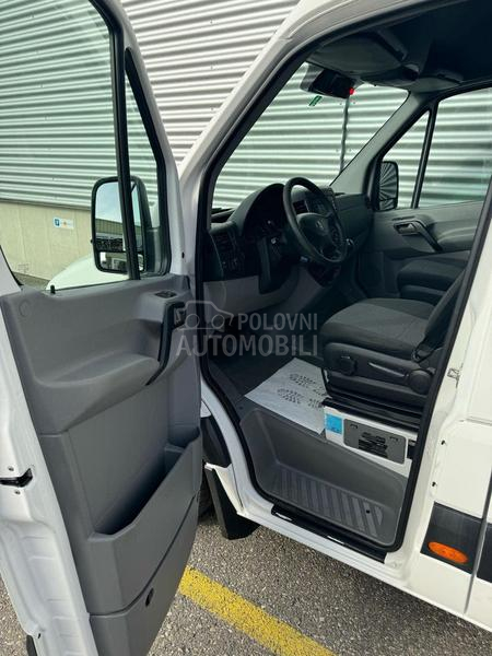 Volkswagen Crafter 2.0 TDI HLADNJACA