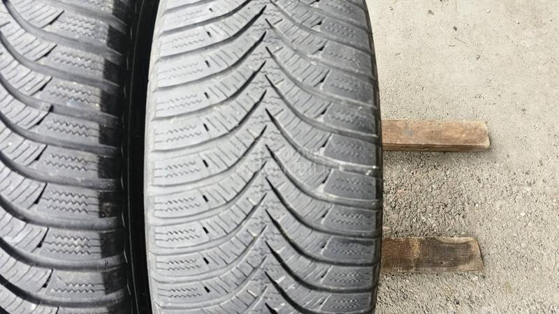Hankook 195/65 R15 Zimska