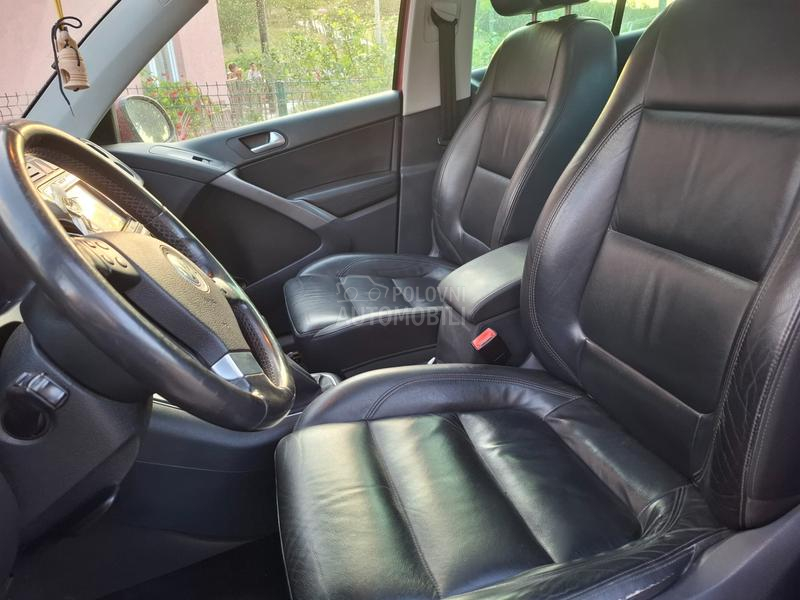 Volkswagen Tiguan 2.0gdi 4x4 reg.god