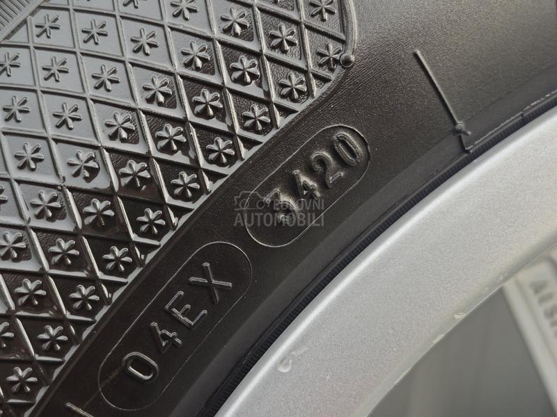 Aluminijumske felne Q3 Original 17" 5 x 112