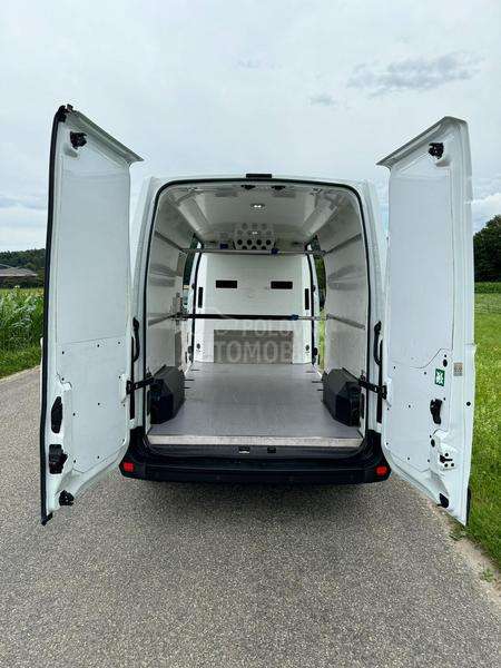 Opel Movano 3500 HLADNJACA