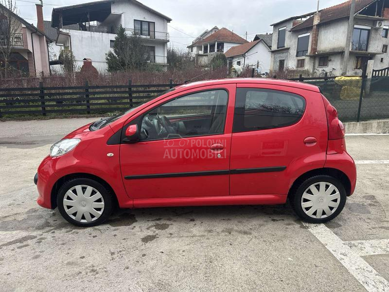 Peugeot 107 