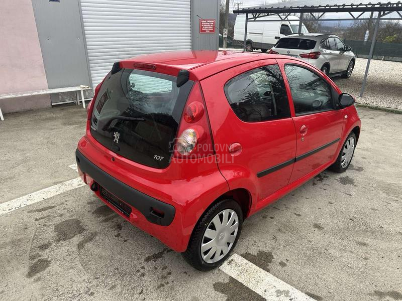 Peugeot 107 