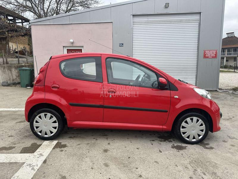 Peugeot 107 