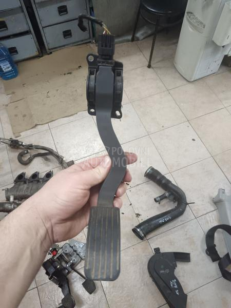 Pedala gasa 2.0 HDi
