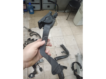 Pedala gasa 2.0 HDi za Peugeot 307